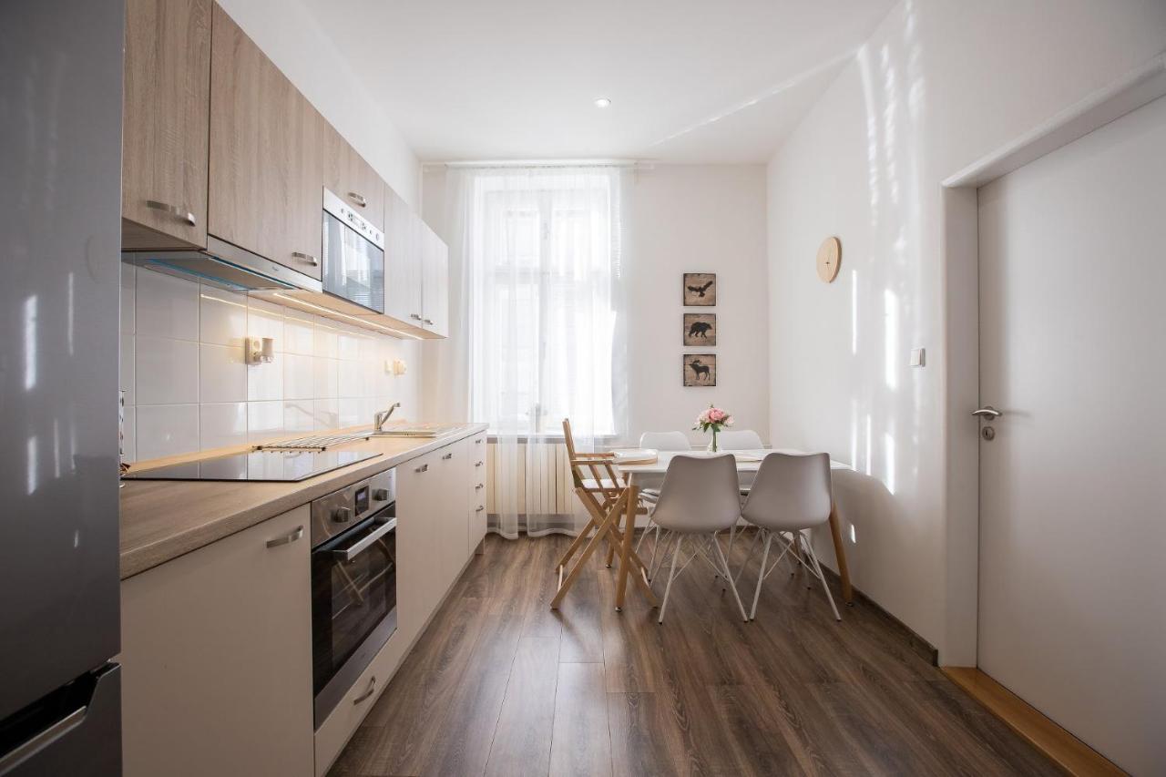 Family Apartment Ostrava Dış mekan fotoğraf