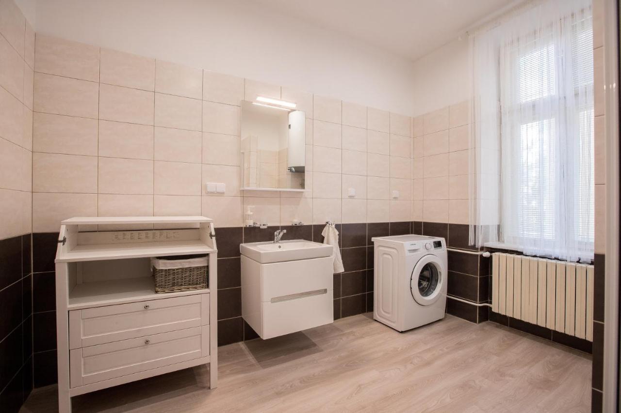 Family Apartment Ostrava Dış mekan fotoğraf