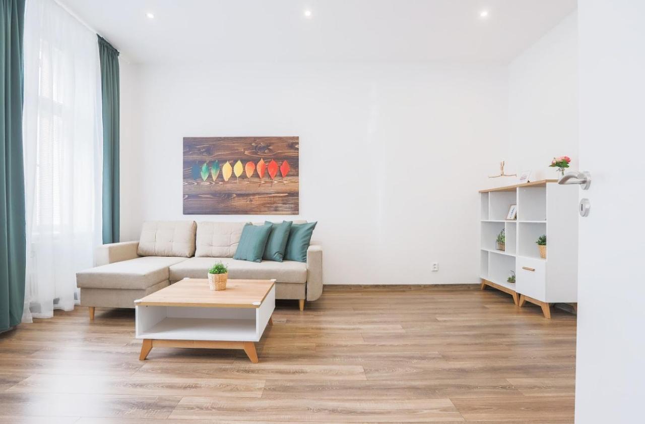 Family Apartment Ostrava Dış mekan fotoğraf