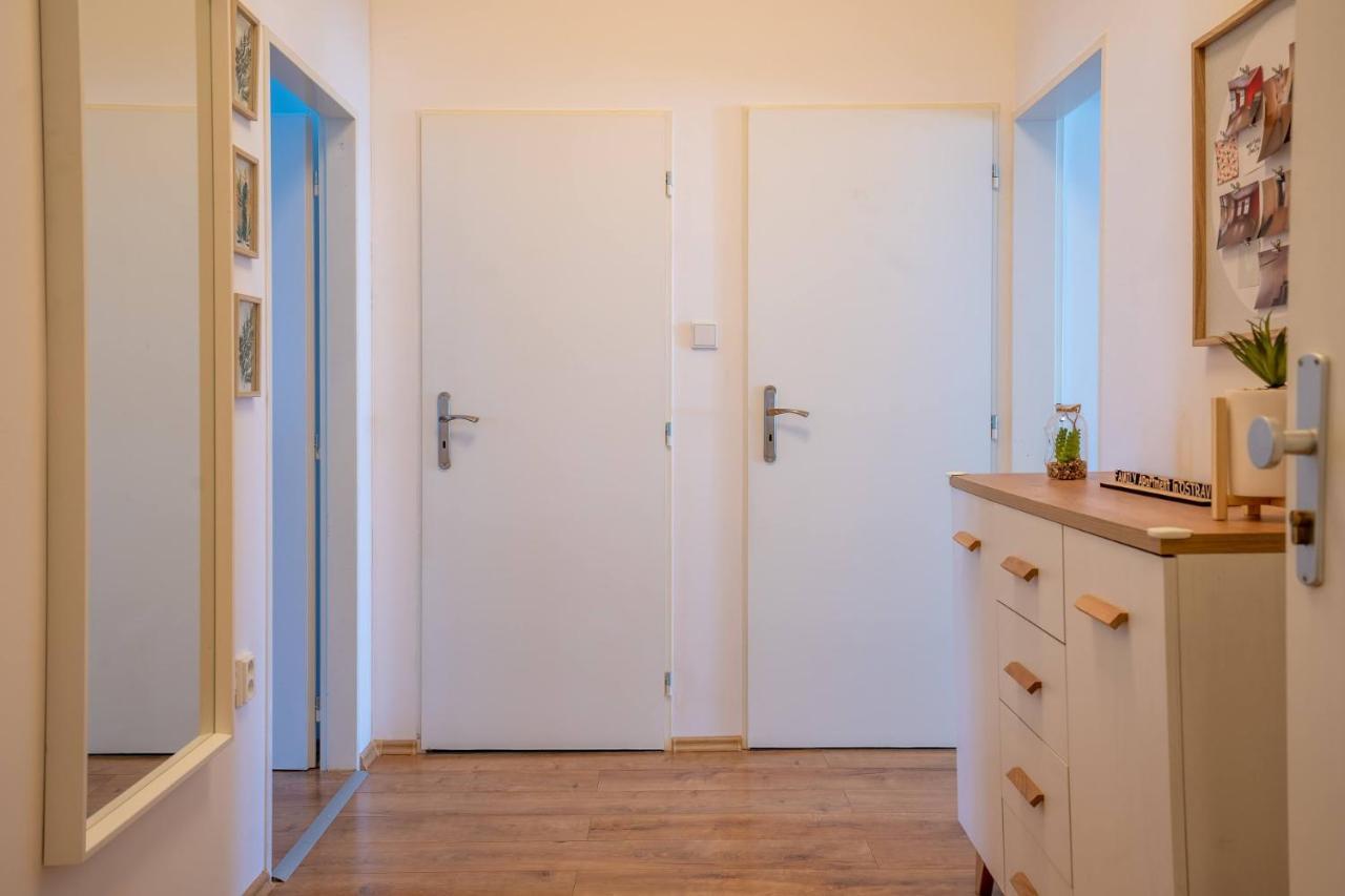 Family Apartment Ostrava Dış mekan fotoğraf