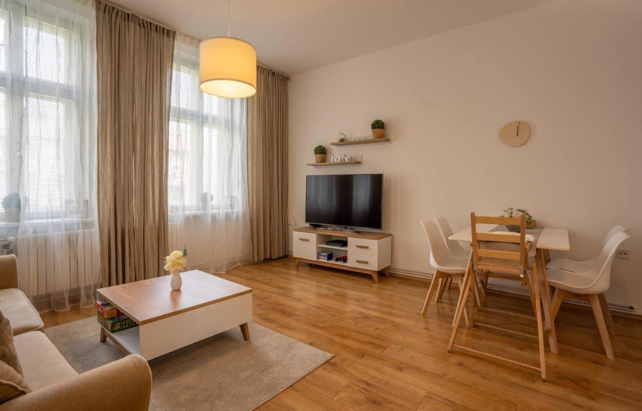 Family Apartment Ostrava Dış mekan fotoğraf