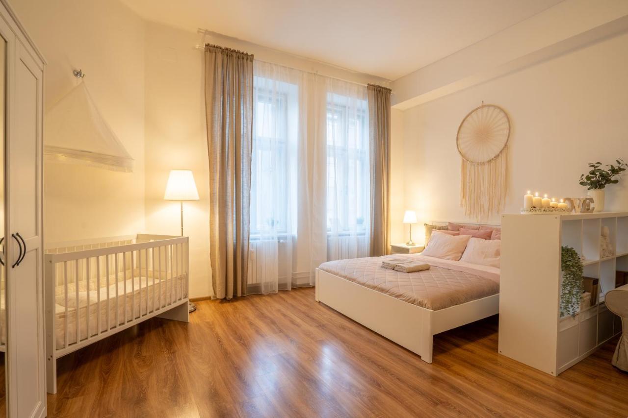 Family Apartment Ostrava Dış mekan fotoğraf