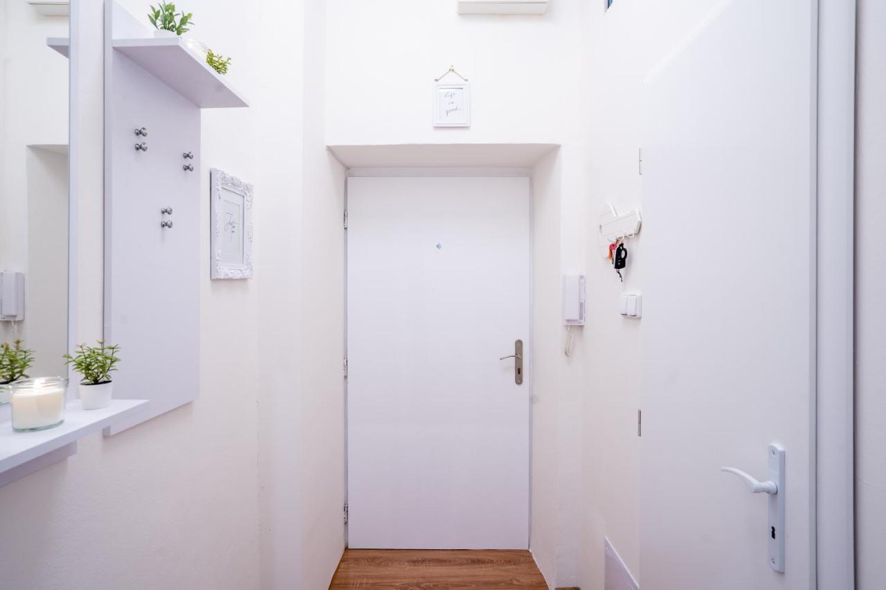 Family Apartment Ostrava Dış mekan fotoğraf