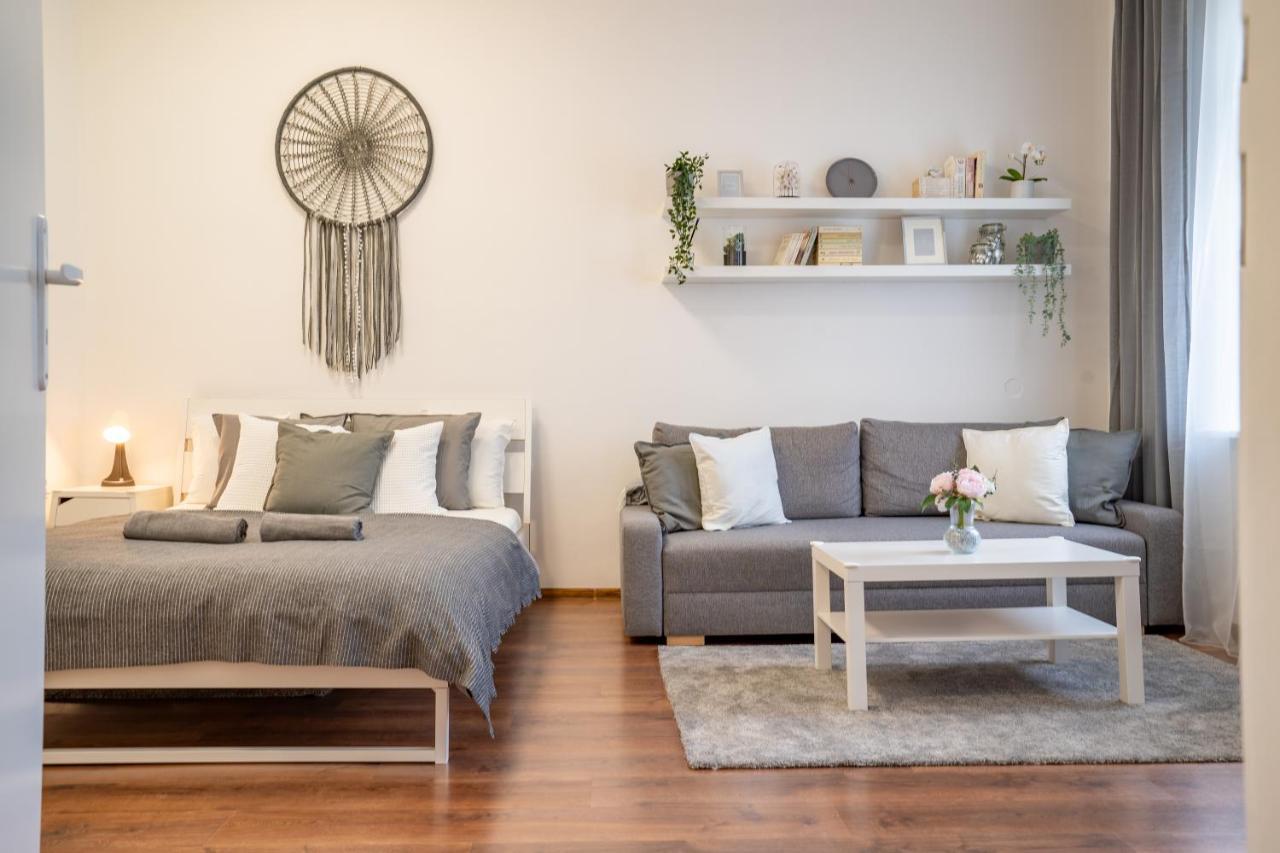 Family Apartment Ostrava Dış mekan fotoğraf