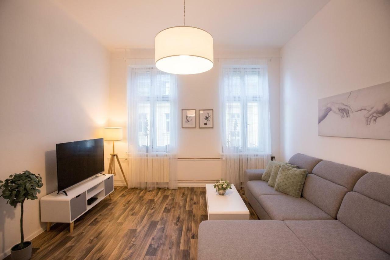 Family Apartment Ostrava Dış mekan fotoğraf